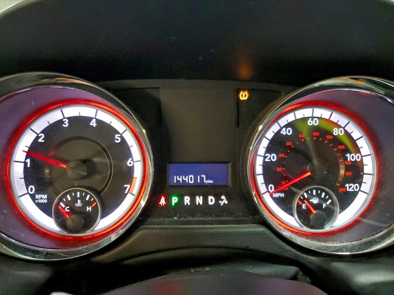 2011 DODGE GRAND CARAVAN MAINSTREET photo 9