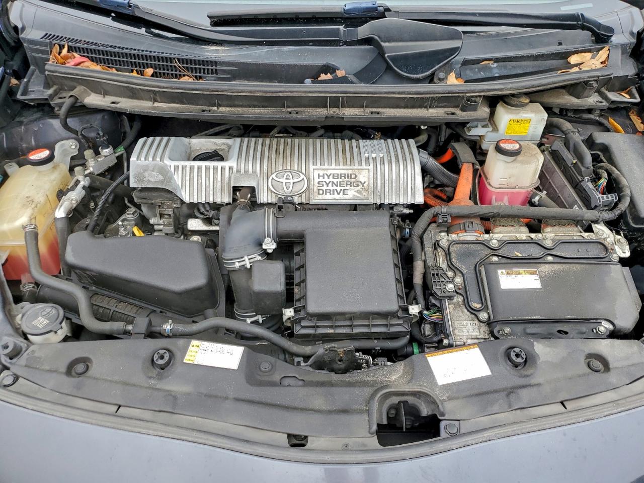 2015 TOYT PRIUS photo 11