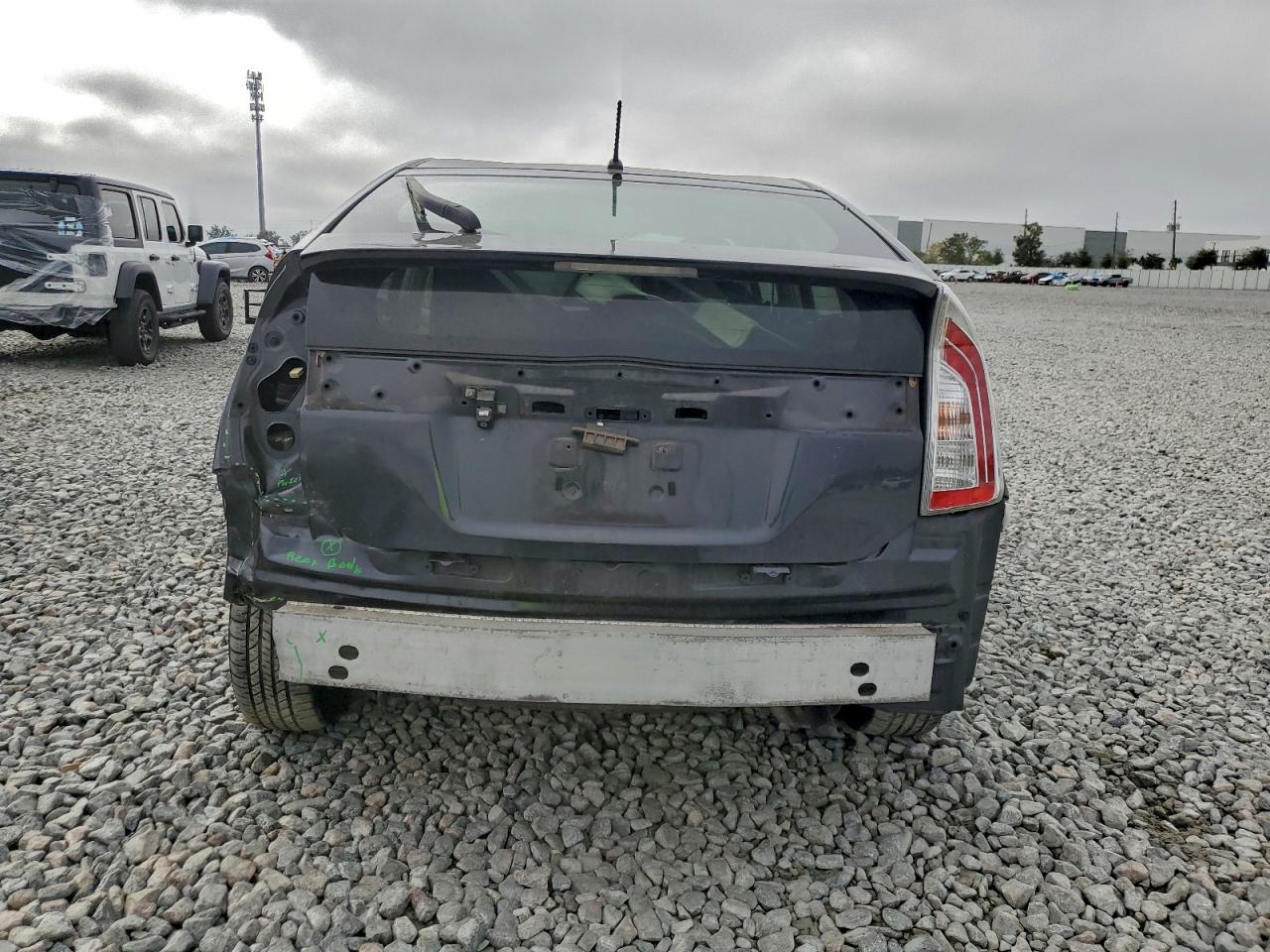 2015 TOYT PRIUS photo 6