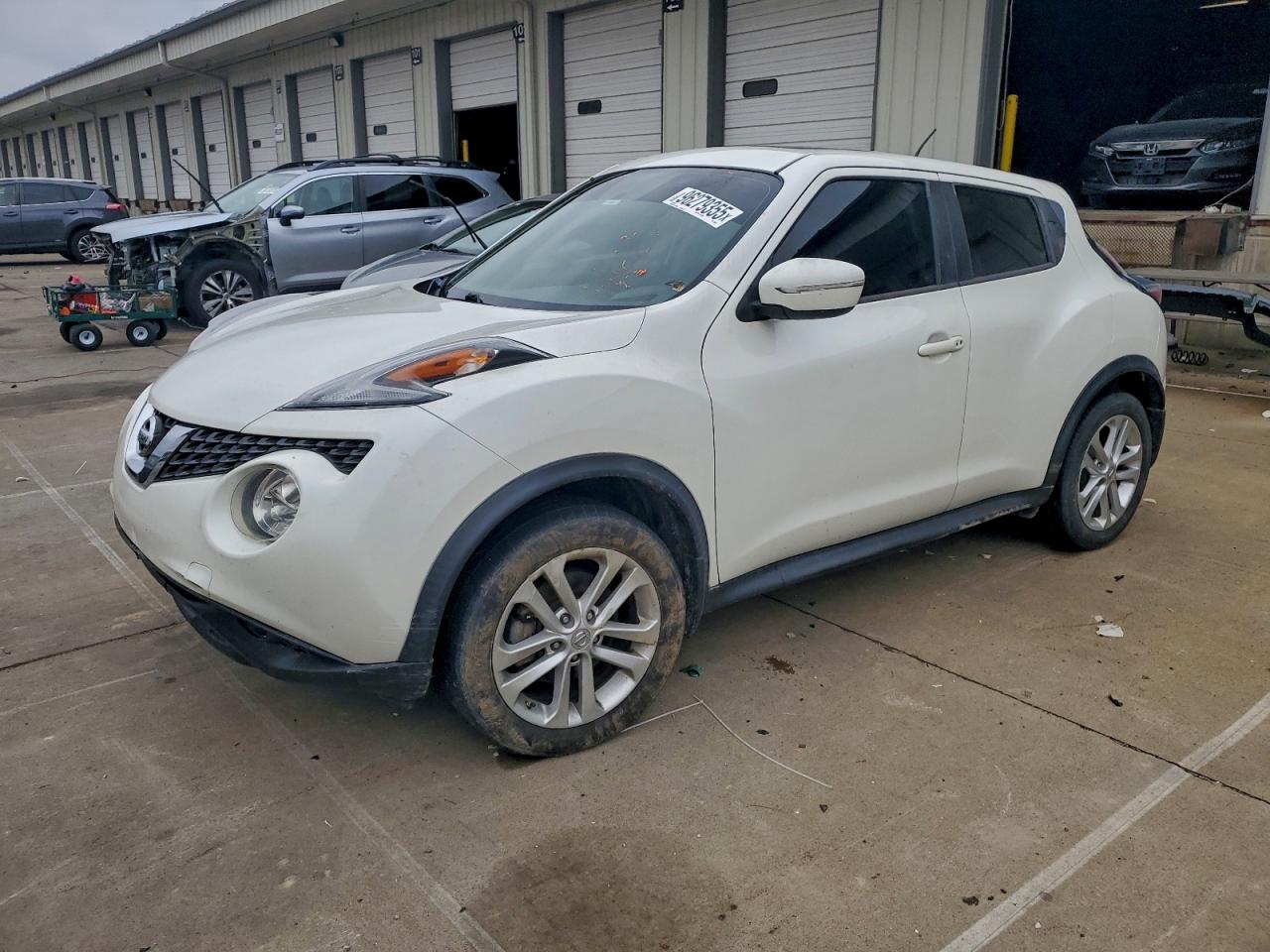 2015 NISSAN JUKE