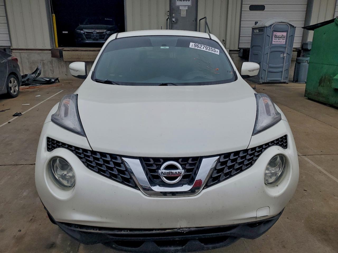 2015 NISSAN JUKE S photo 5