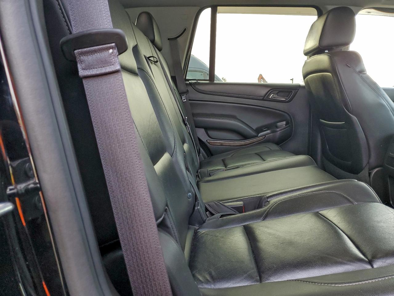 2015 CHEVROLET TAHOE K1500 LT photo 11