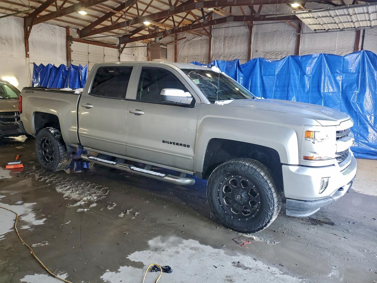 2017 CHEVROLET SILVERADO K1500 LT photo 7