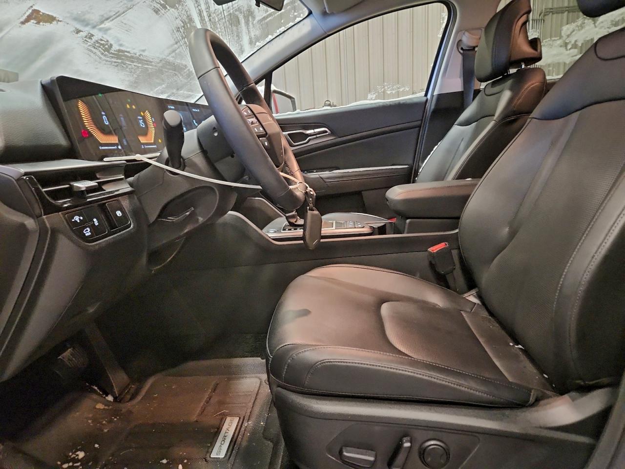2026 KIA SPORTAGE EX photo 7