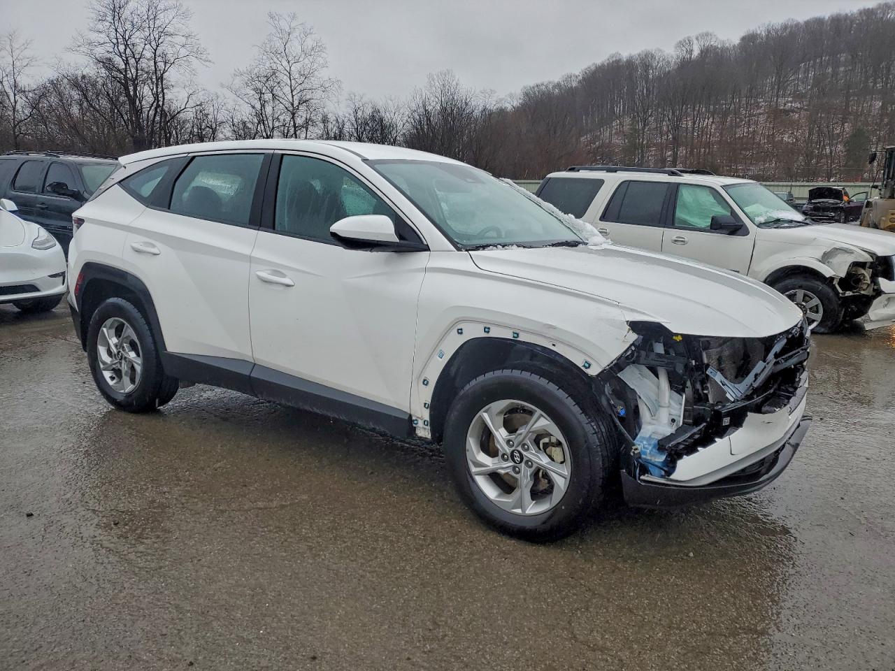 2023 HYUNDAI TUCSON SE photo 4