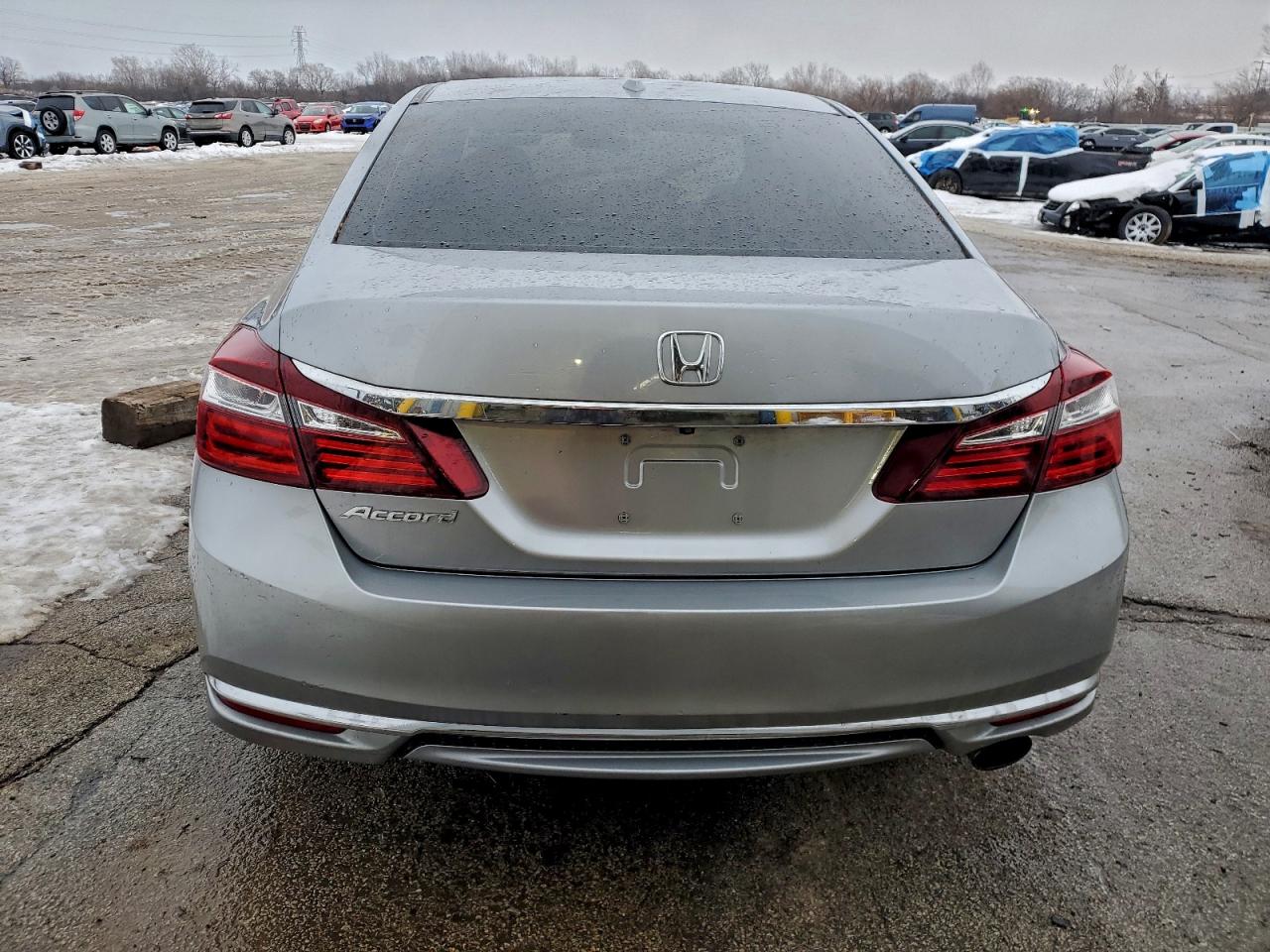 2017 HONDA ACCORD EX photo 6