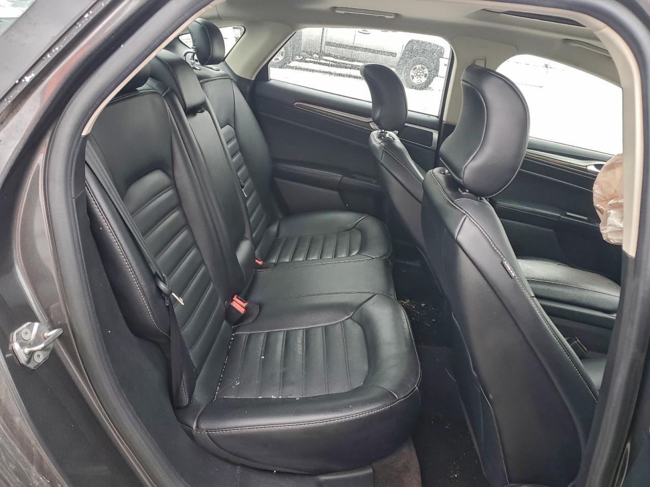 2017 FORD FUSION SE photo 10