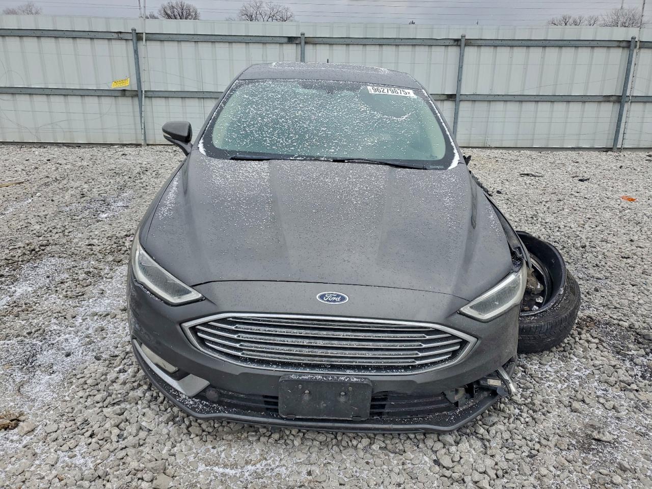 2017 FORD FUSION SE photo 5