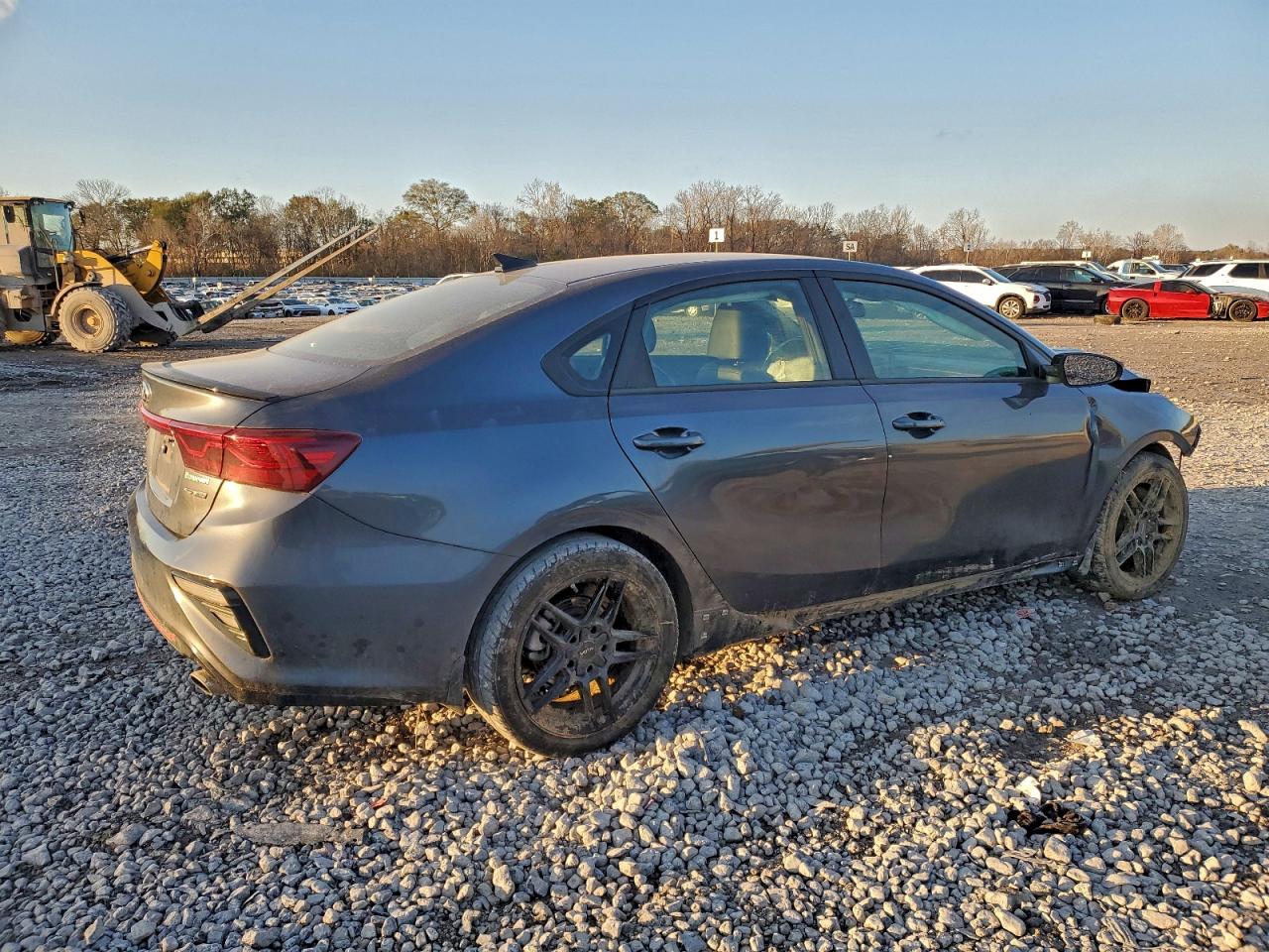 2020 KIA FORTE GT LINE photo 3