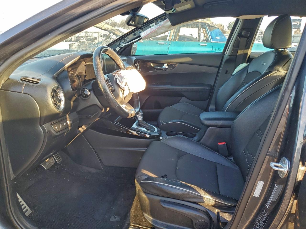 2020 KIA FORTE GT LINE photo 7