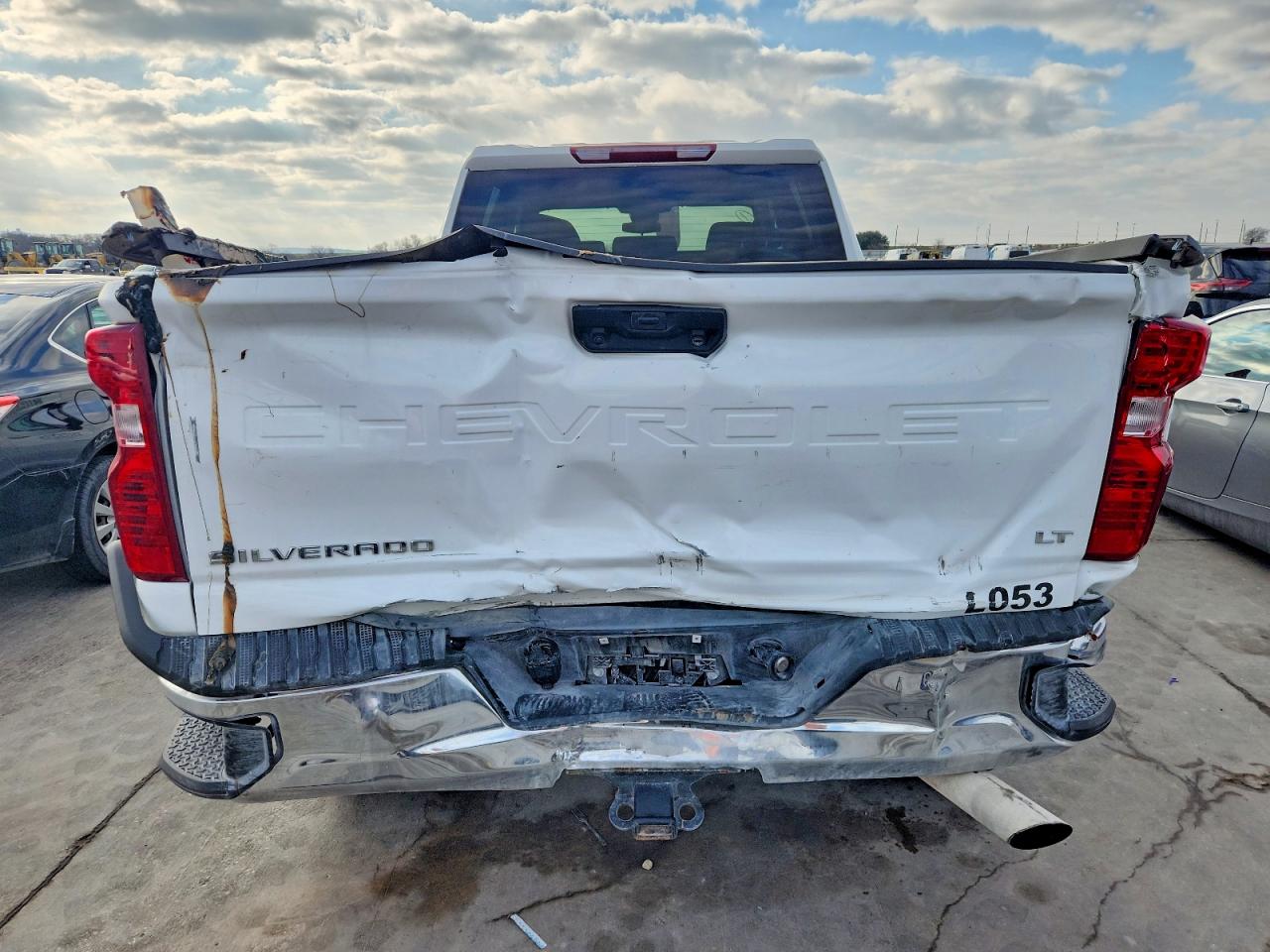 2025 CHEVROLET SILVERADO K2500 HEAVY DUTY LT photo 6