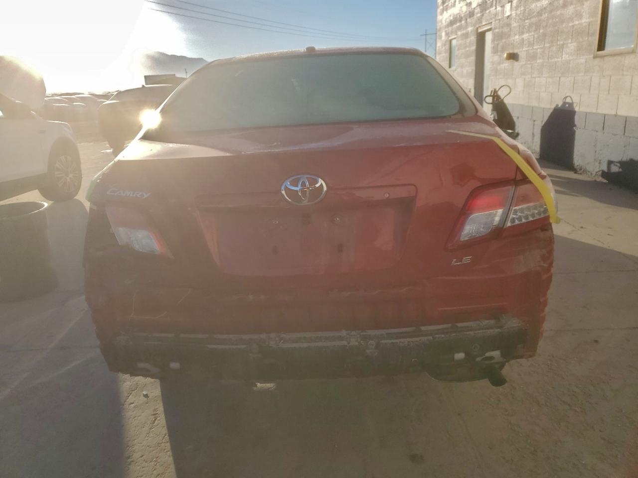 2010 TOYOTA CAMRY BASE photo 6