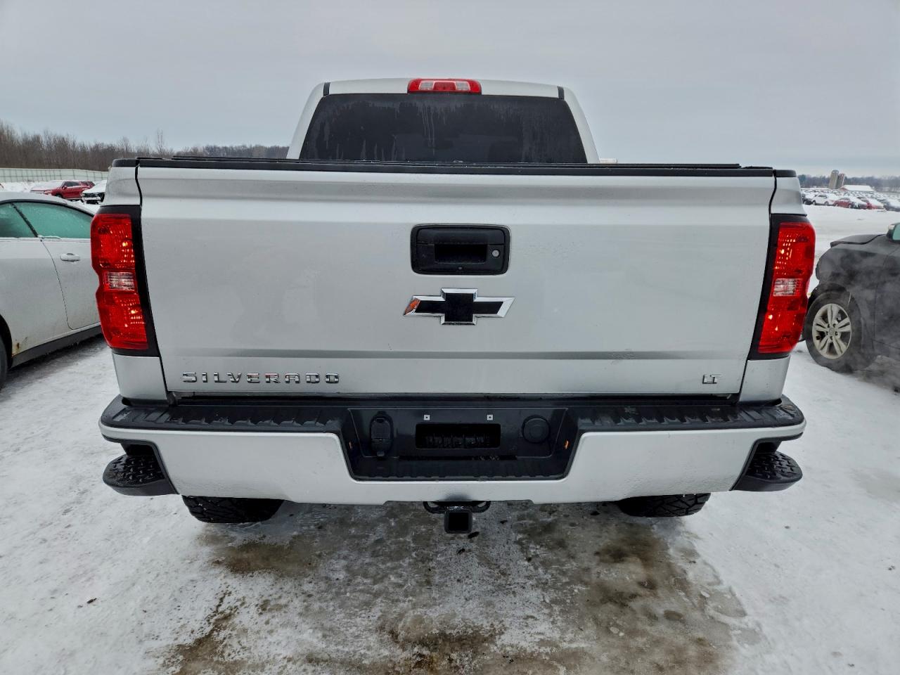 2017 CHEVROLET SILVERADO K1500 LT photo 6