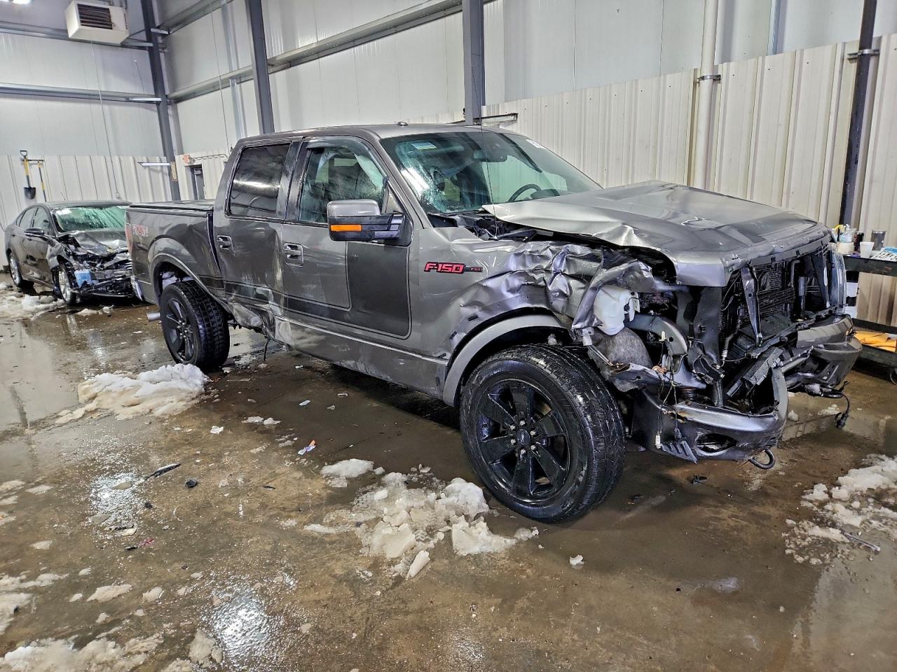 2013 FORD F150 SUPERCREW photo 4