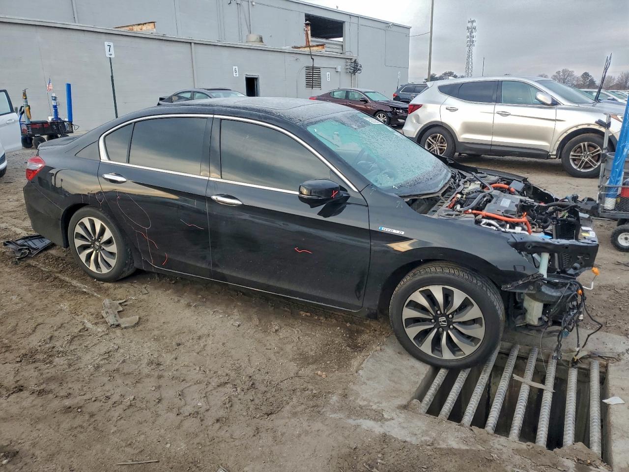 2017 HONDA ACCORD HYBRID EXL photo 4