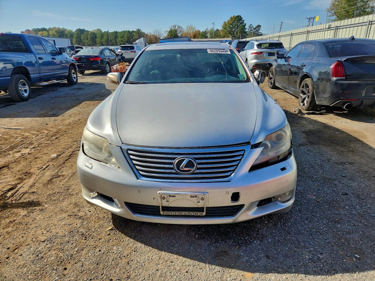2010 LEXUS LS 460 photo 5