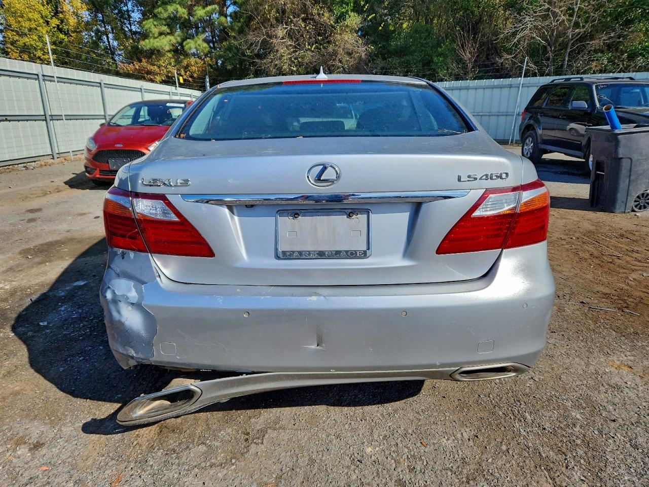 2010 LEXUS LS 460 photo 6