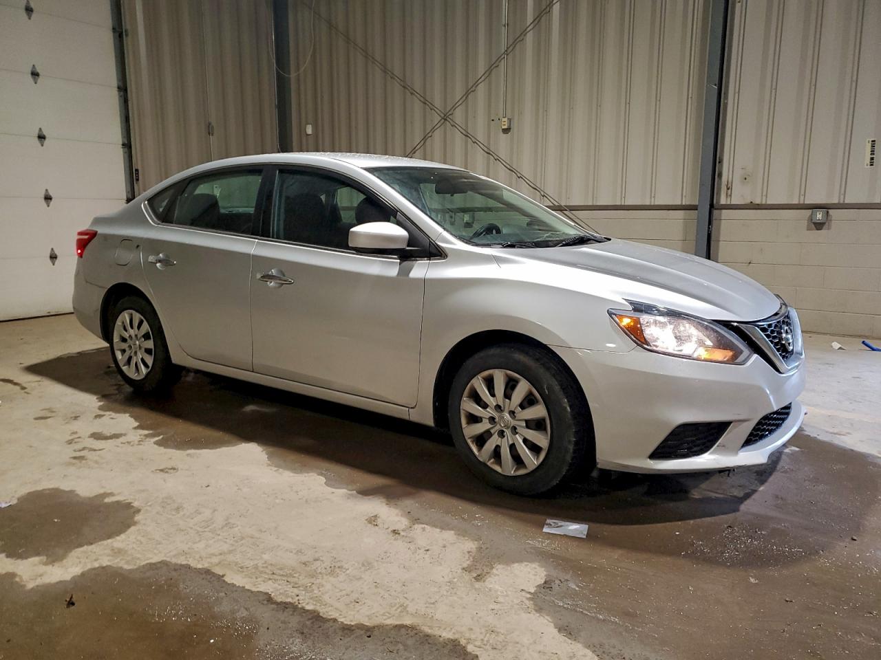 2018 NISSAN SENTRA S photo 4