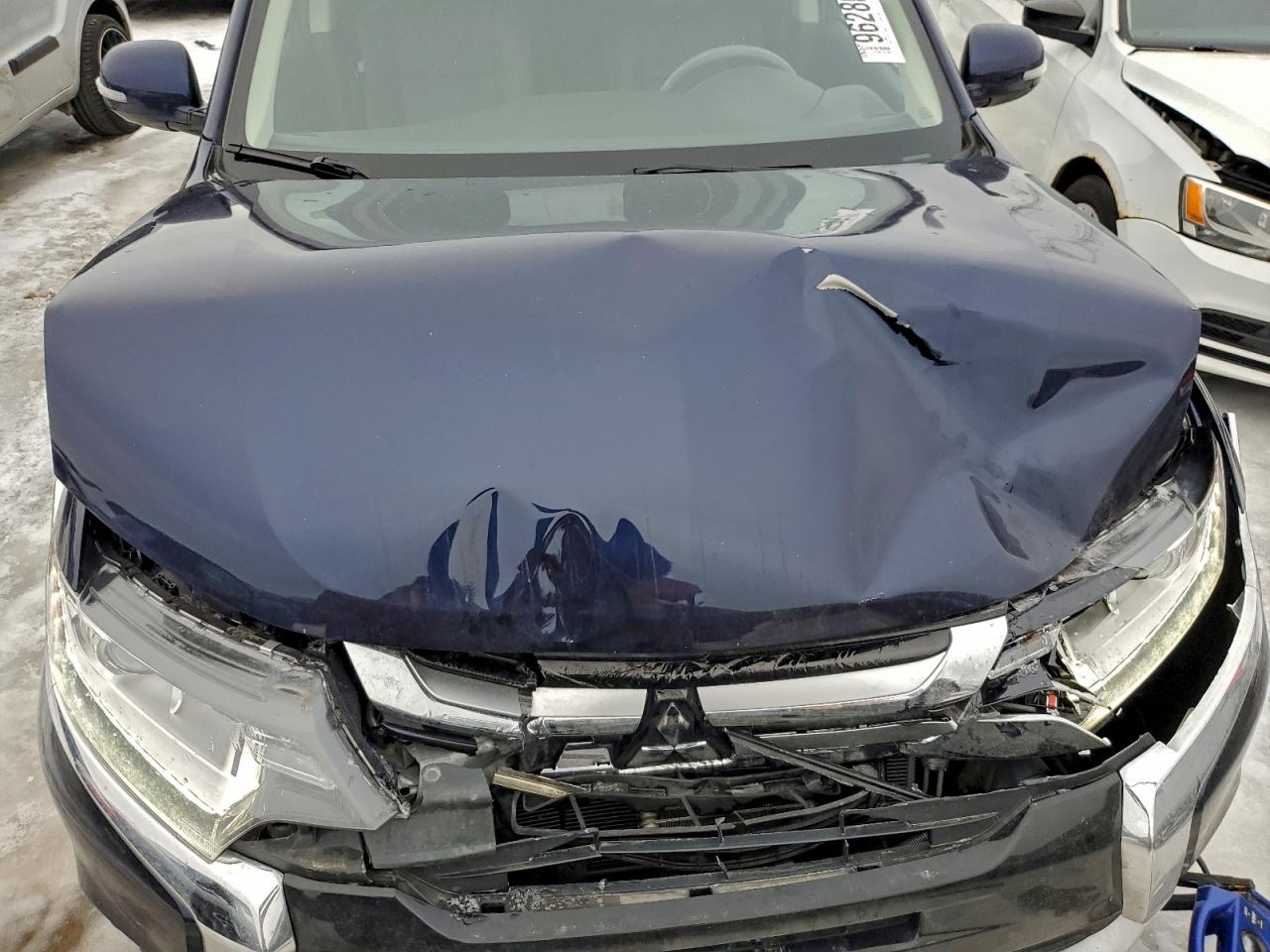 2018 MITSUBISHI OUTLANDER SE photo 11