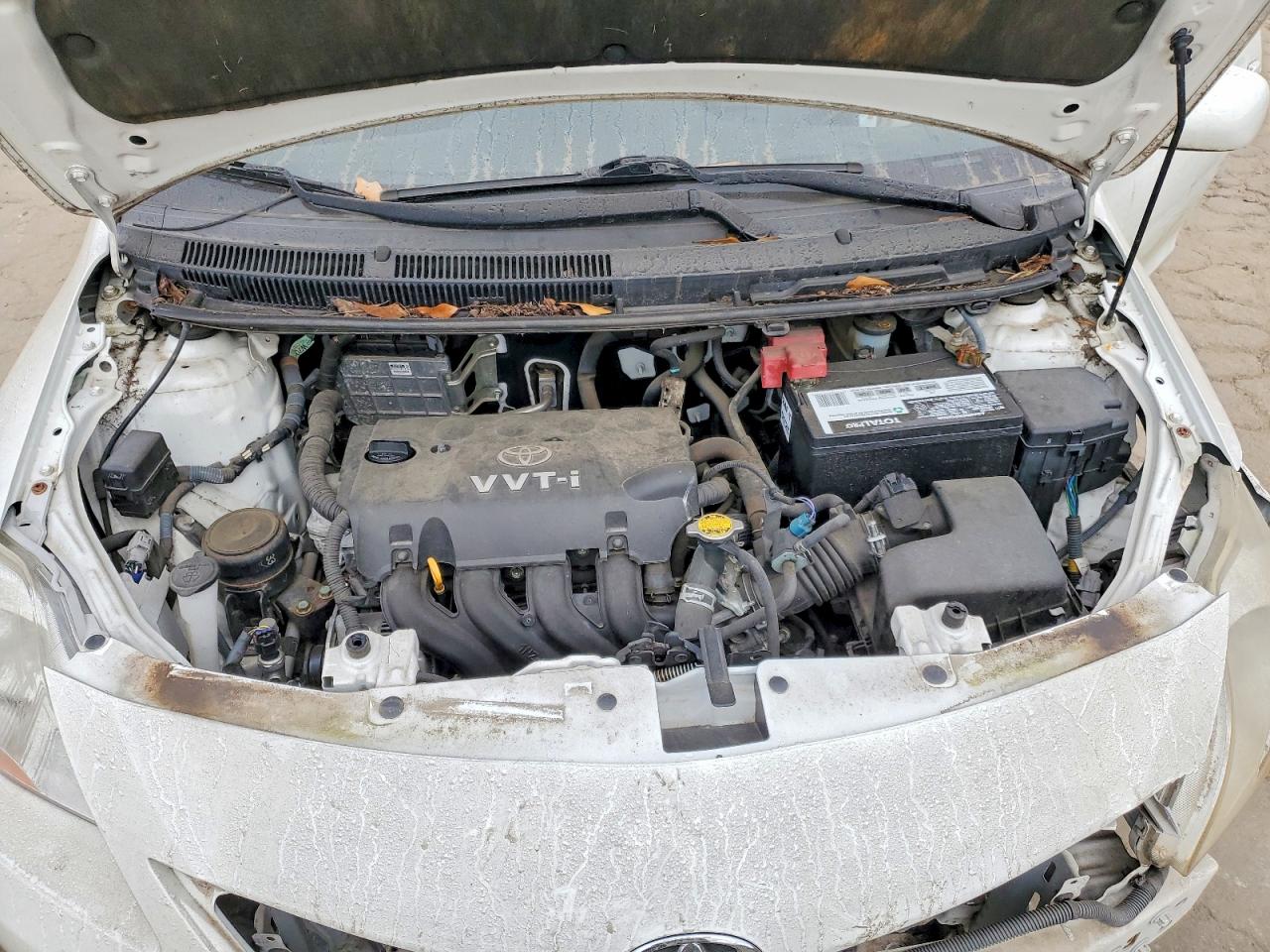 2010 TOYOTA YARIS photo 11