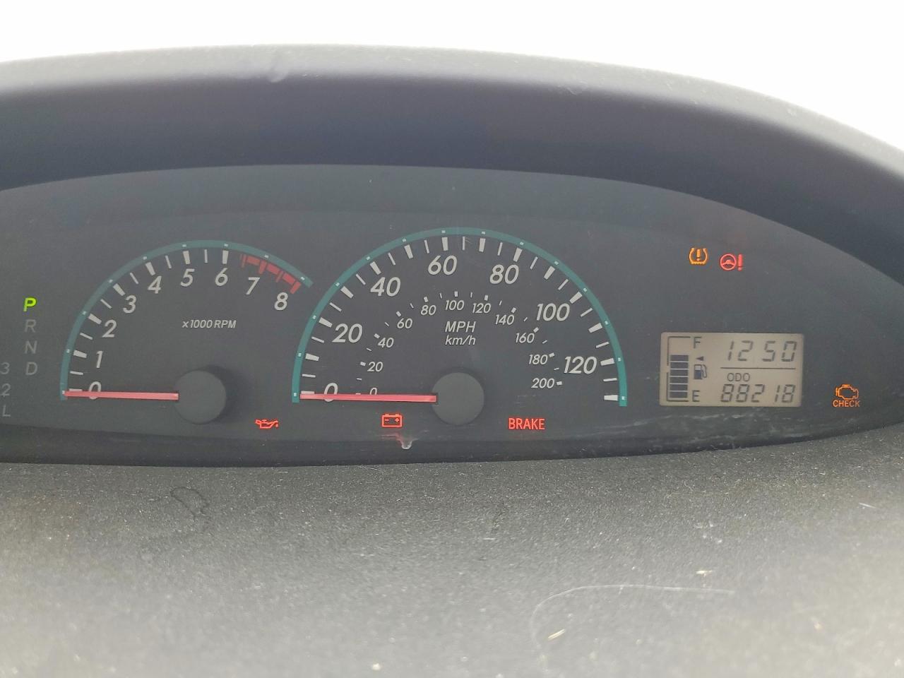 2010 TOYOTA YARIS photo 9