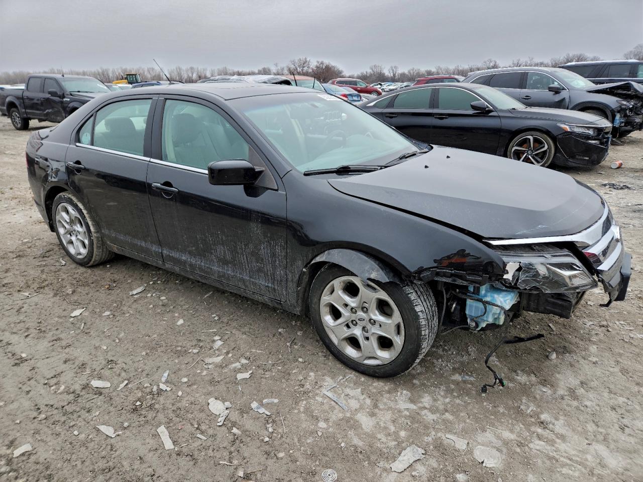 2010 FORD FUSION SE photo 4