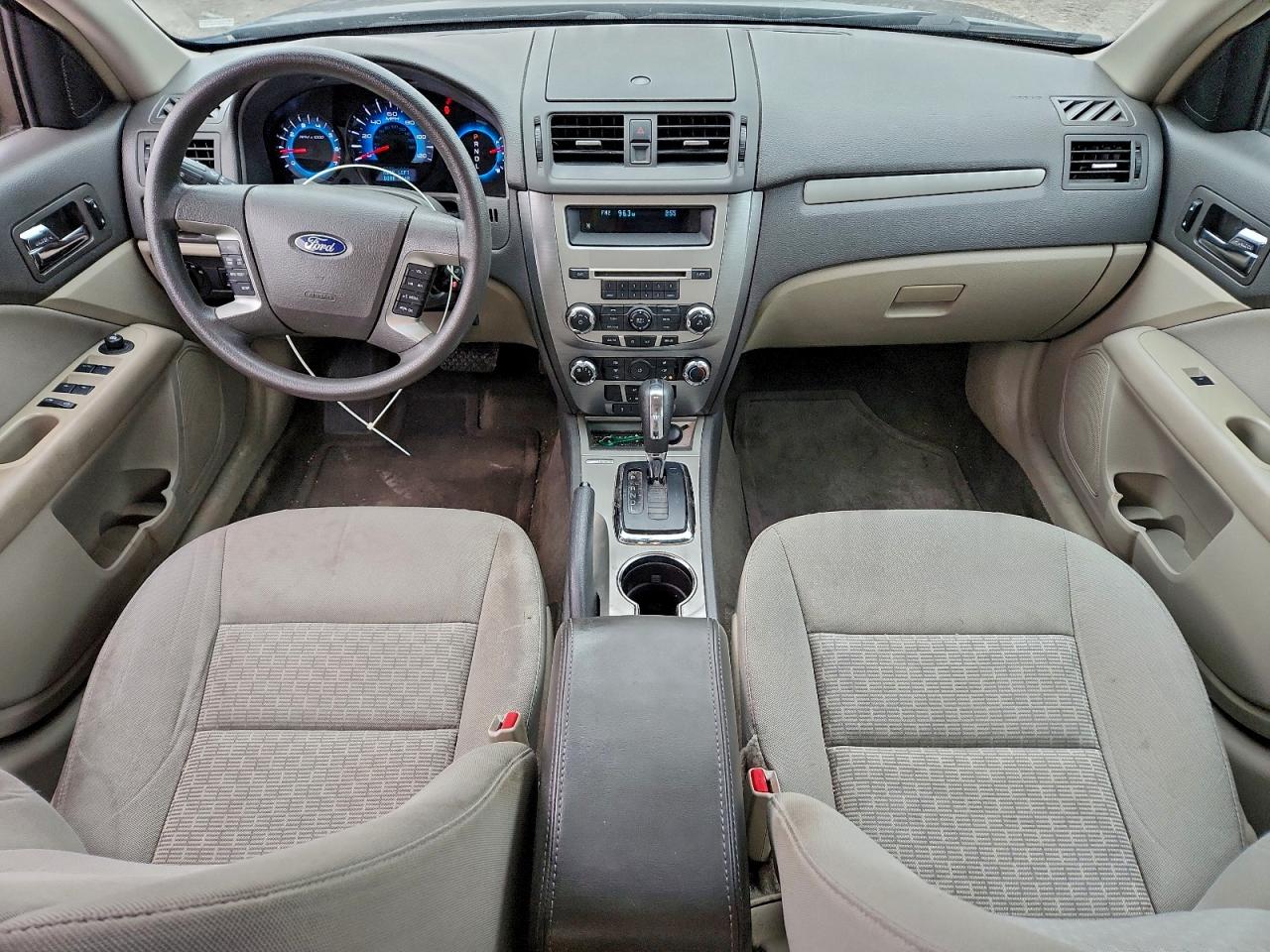 2010 FORD FUSION SE photo 8