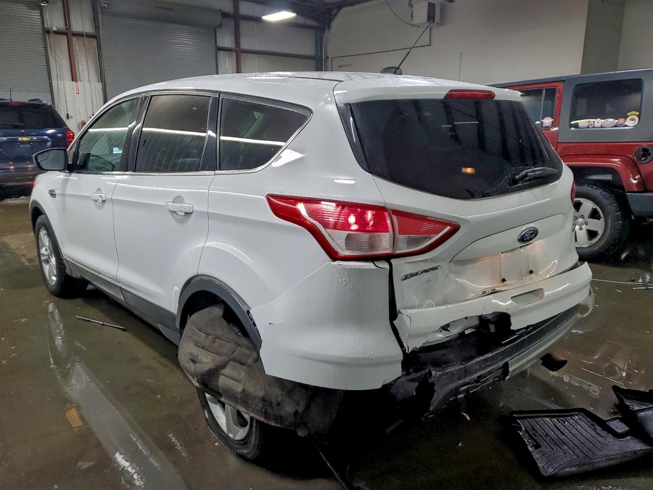 2015 FORD ESCAPE SE photo 2