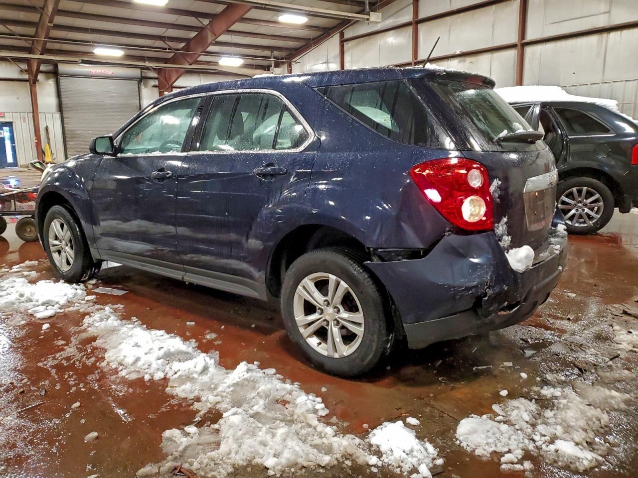 2015 CHEVROLET EQUINOX LS photo 2