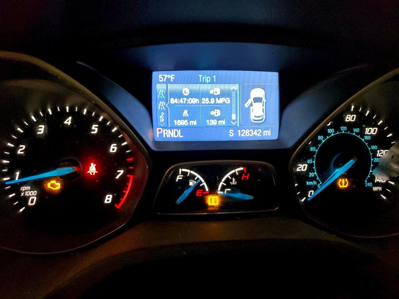 2014 FORD FOCUS SE photo 9