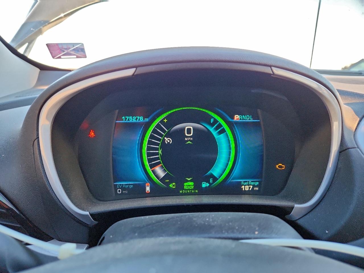 2017 CHEVROLET VOLT LT photo 9