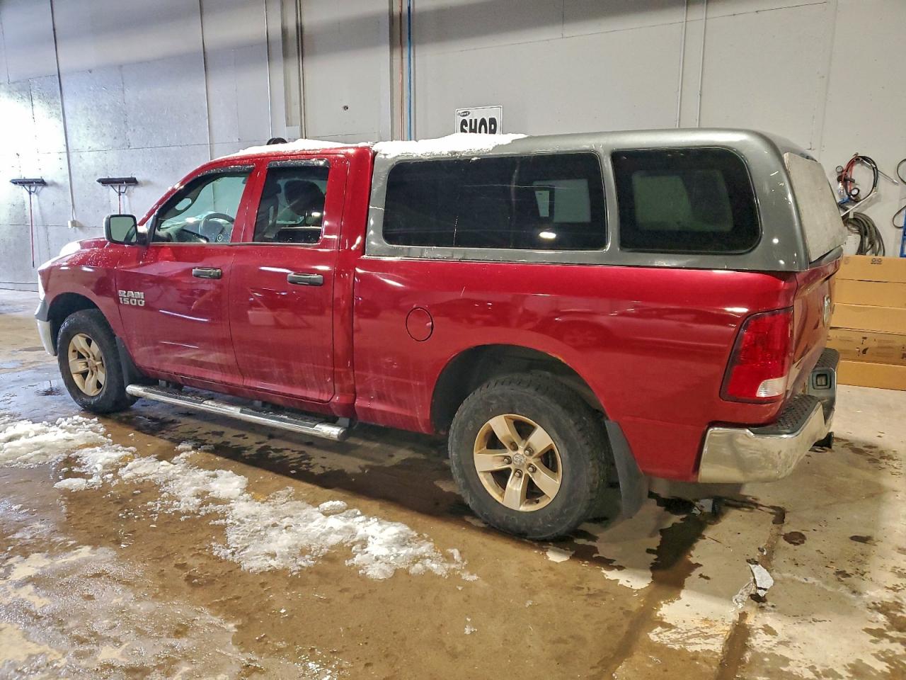 2014 RAM 1500 ST photo 2