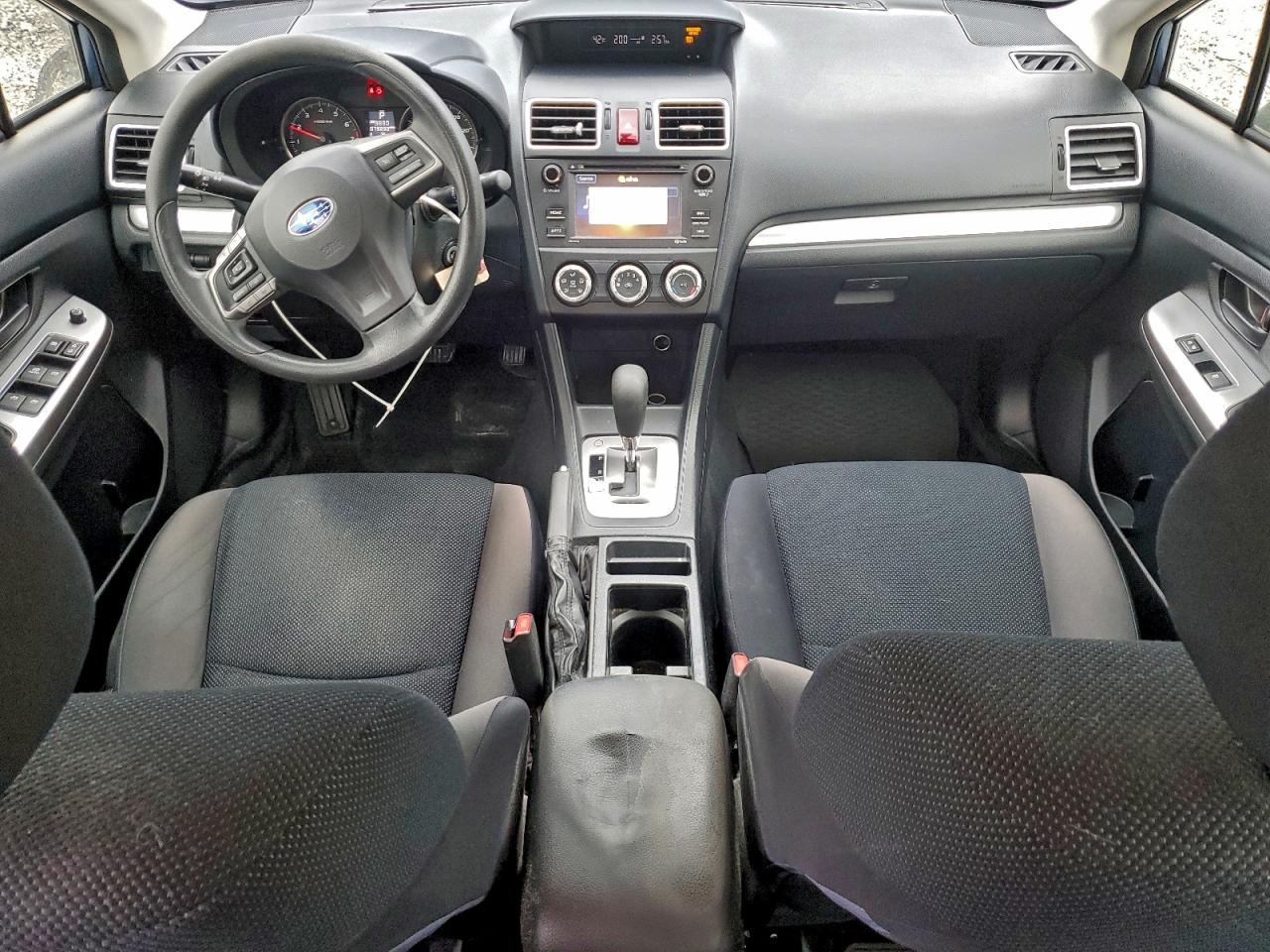 2015 SUBARU IMPREZA photo 8