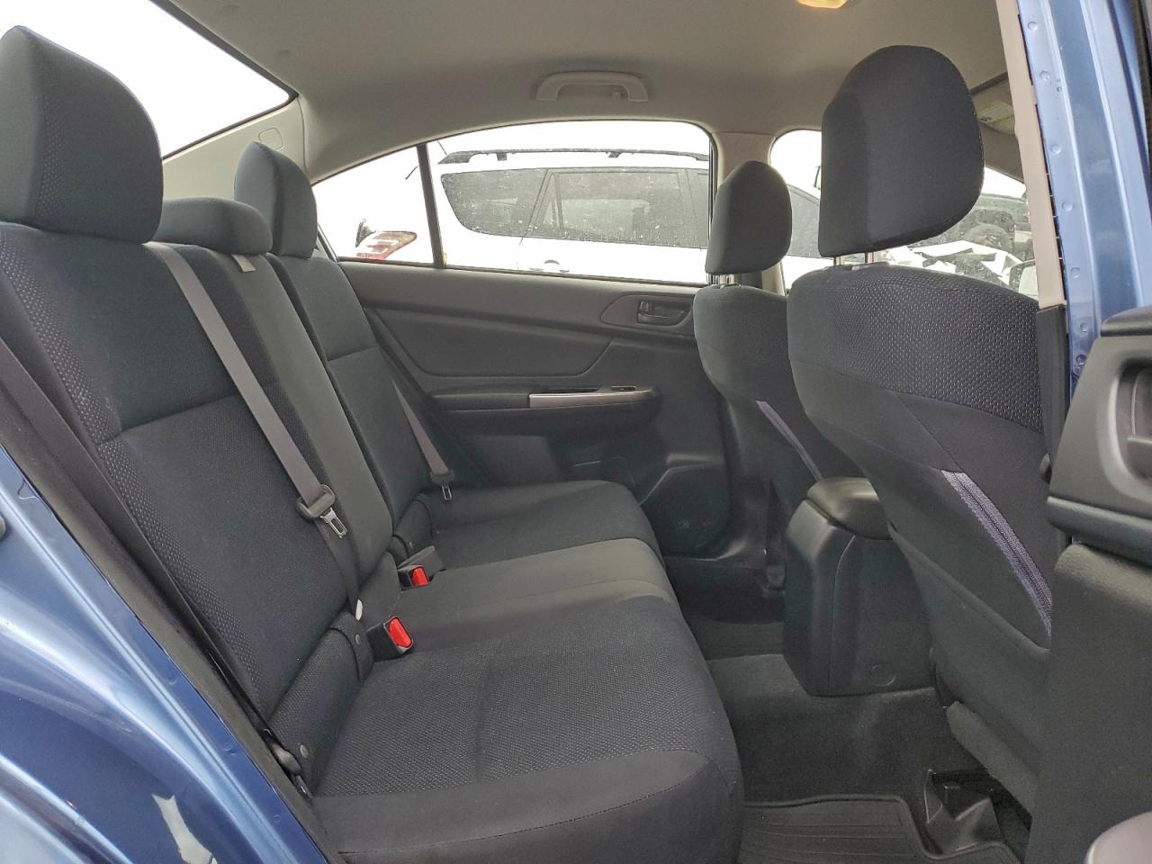 2015 SUBARU IMPREZA photo 10