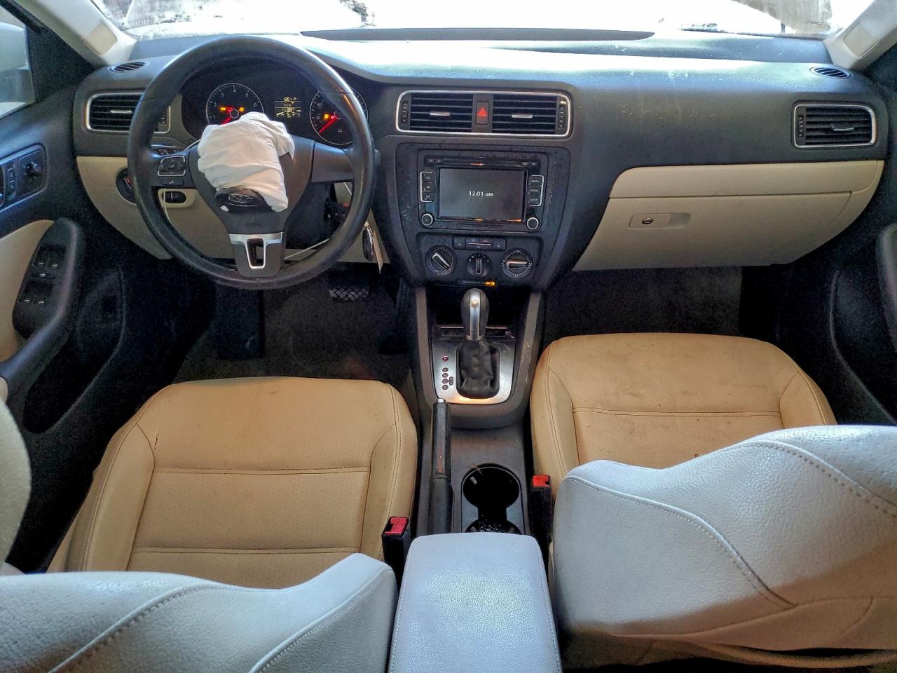 2012 VOLKSWAGEN JETTA SE photo 22