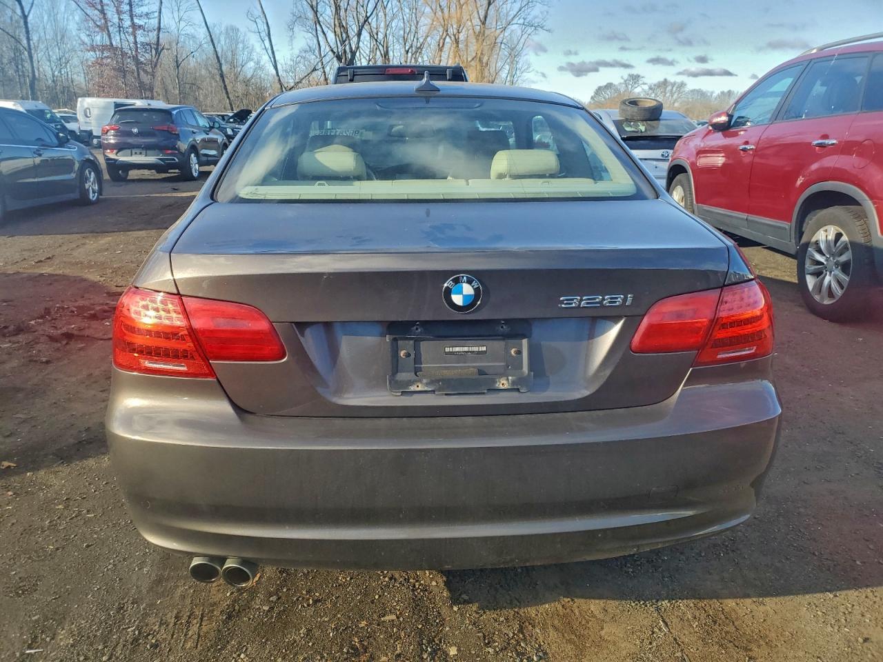 2011 BMW 328 XI SULEV photo 6