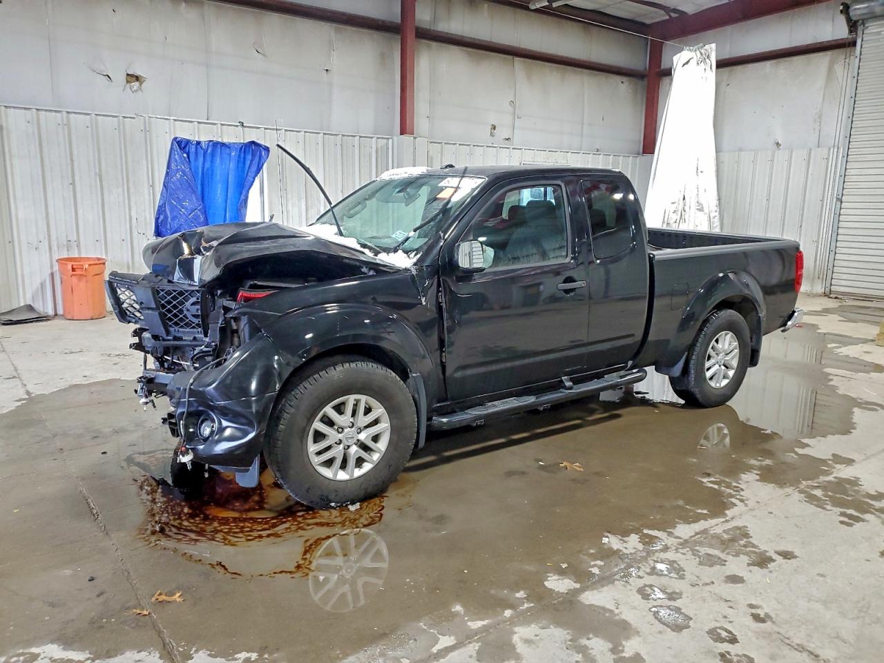 2017 NISSAN FRONTIER