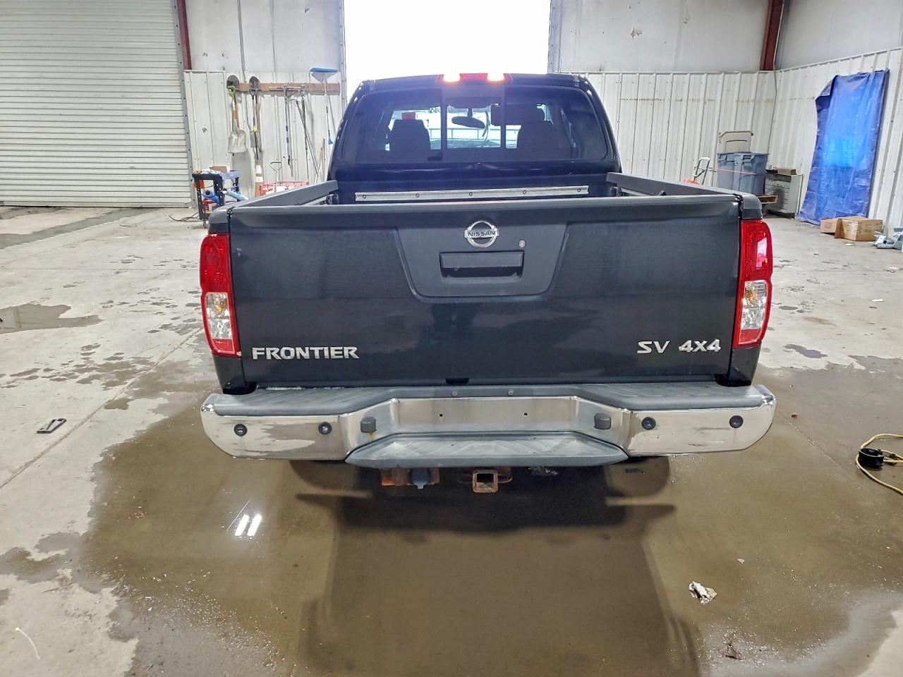2017 NISSAN FRONTIER SV photo 6