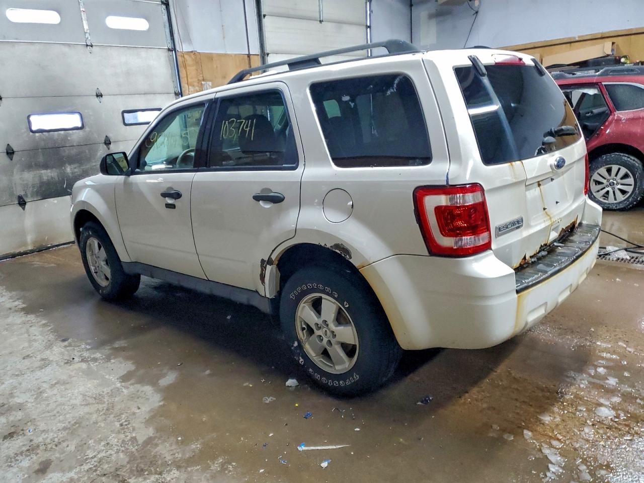 2012 FORD ESCAPE XLT photo 2