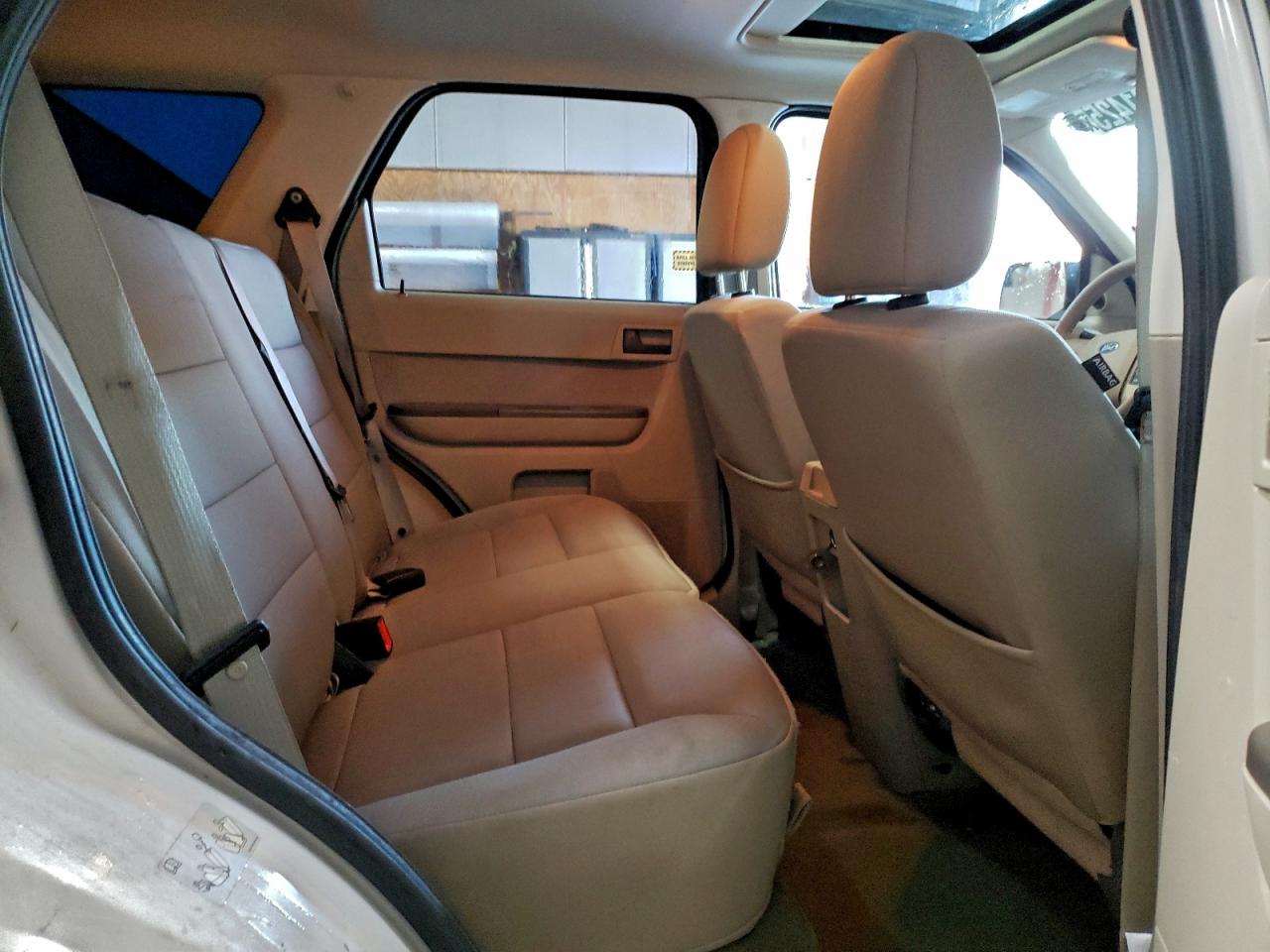 2012 FORD ESCAPE XLT photo 11