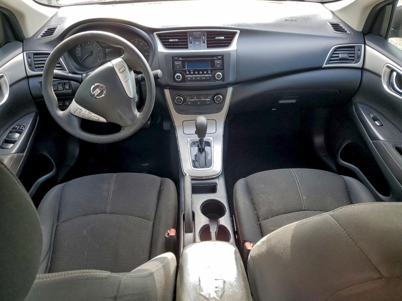 2015 NISSAN SENTRA S photo 8