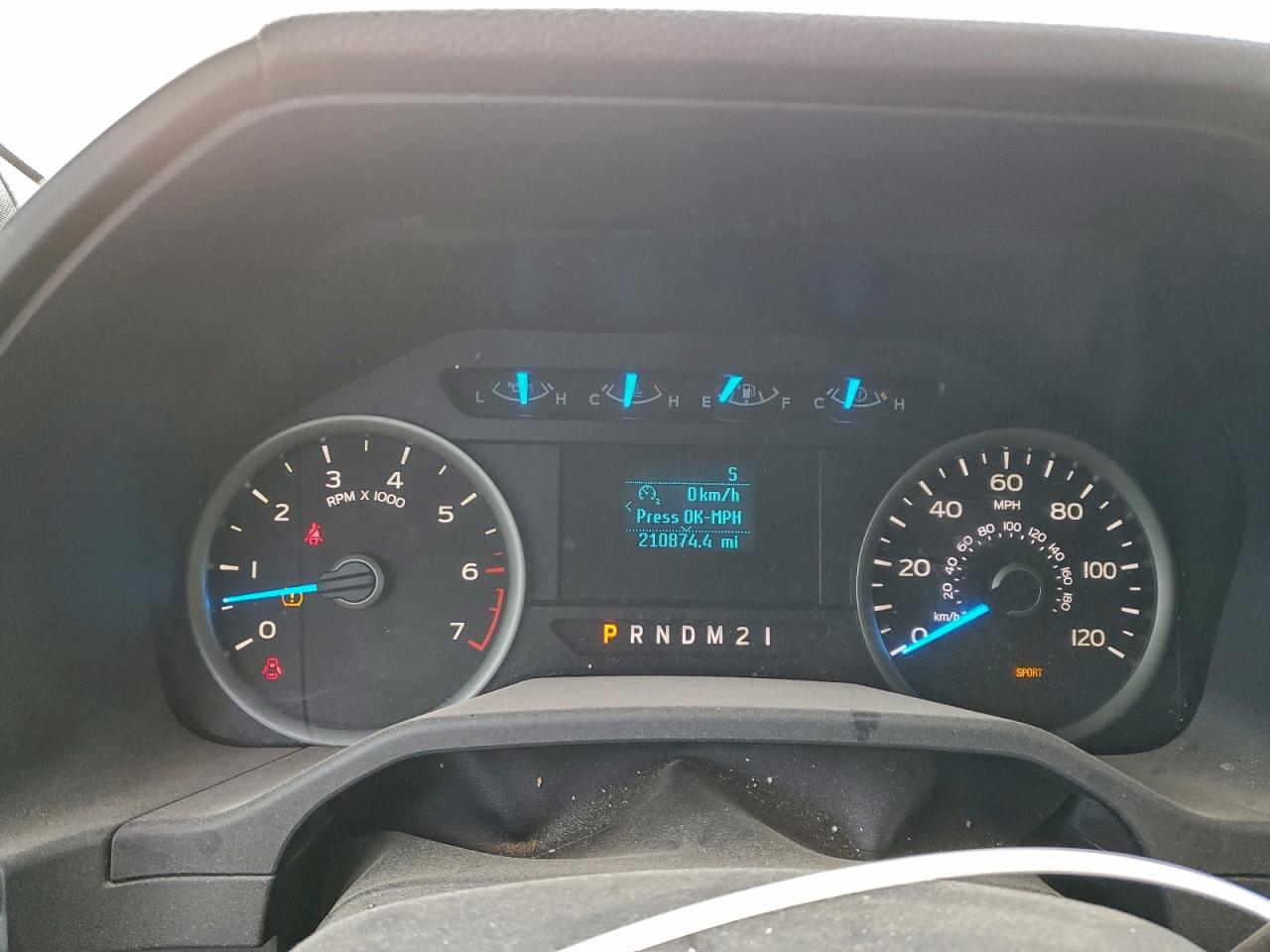 2015 FORD F150 SUPERCREW photo 9