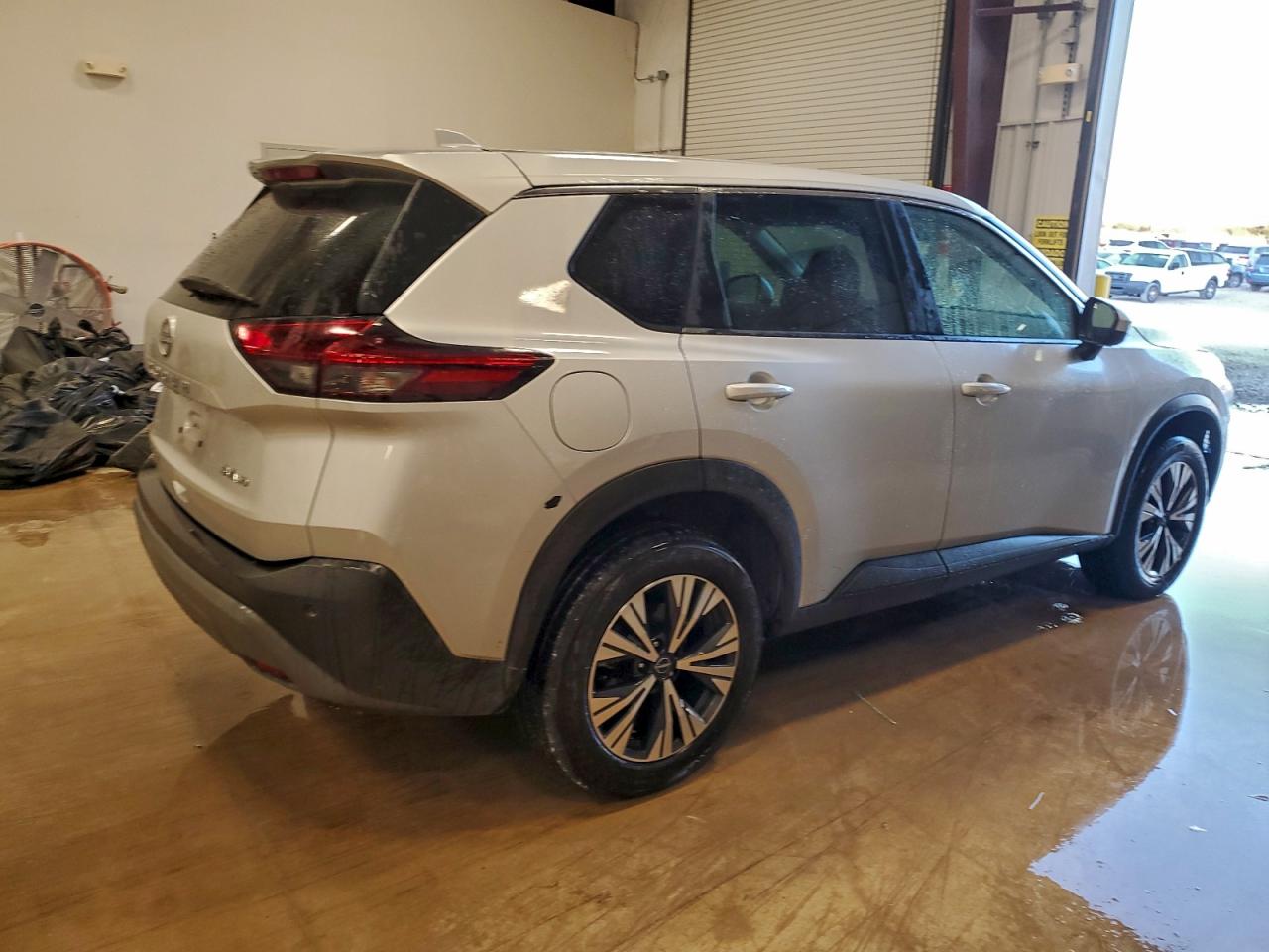2023 NISSAN ROGUE SV photo 3