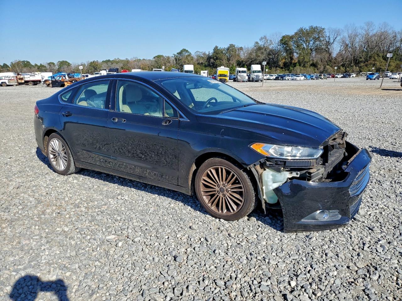 2013 FORD FUSION SE photo 4