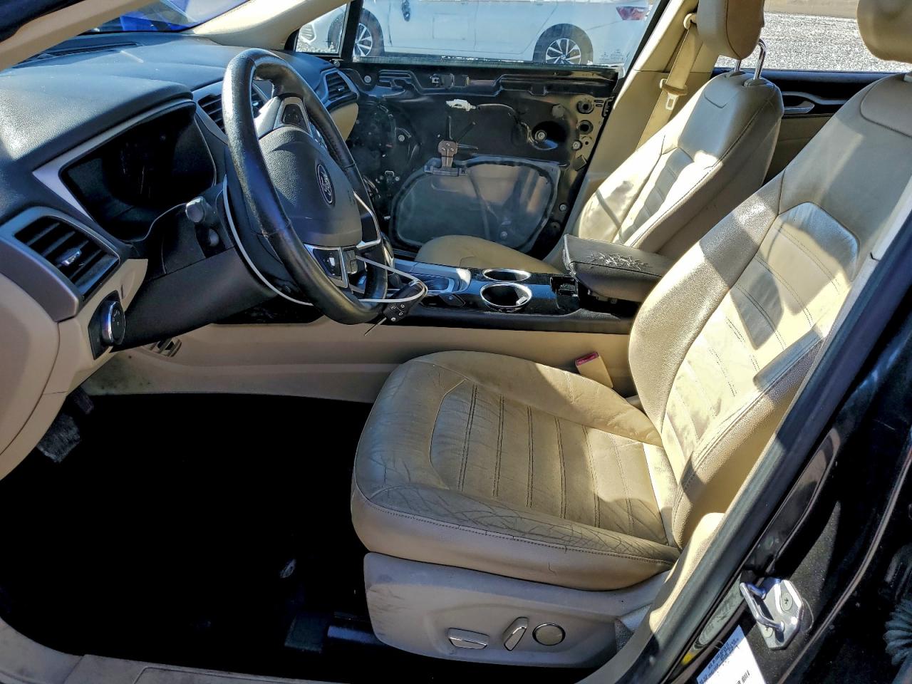 2013 FORD FUSION SE photo 7