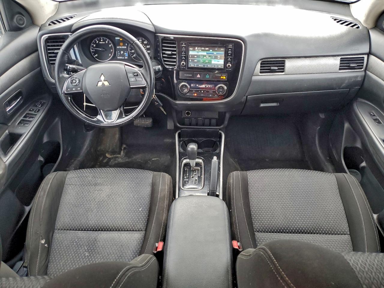 2017 MITSUBISHI OUTLANDER ES photo 8