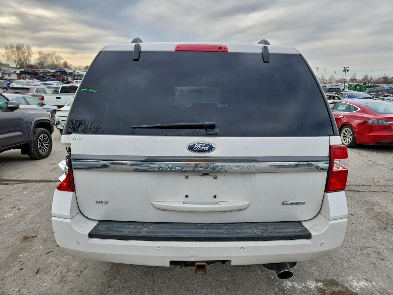 2016 FORD EXPEDITION XLT photo 6