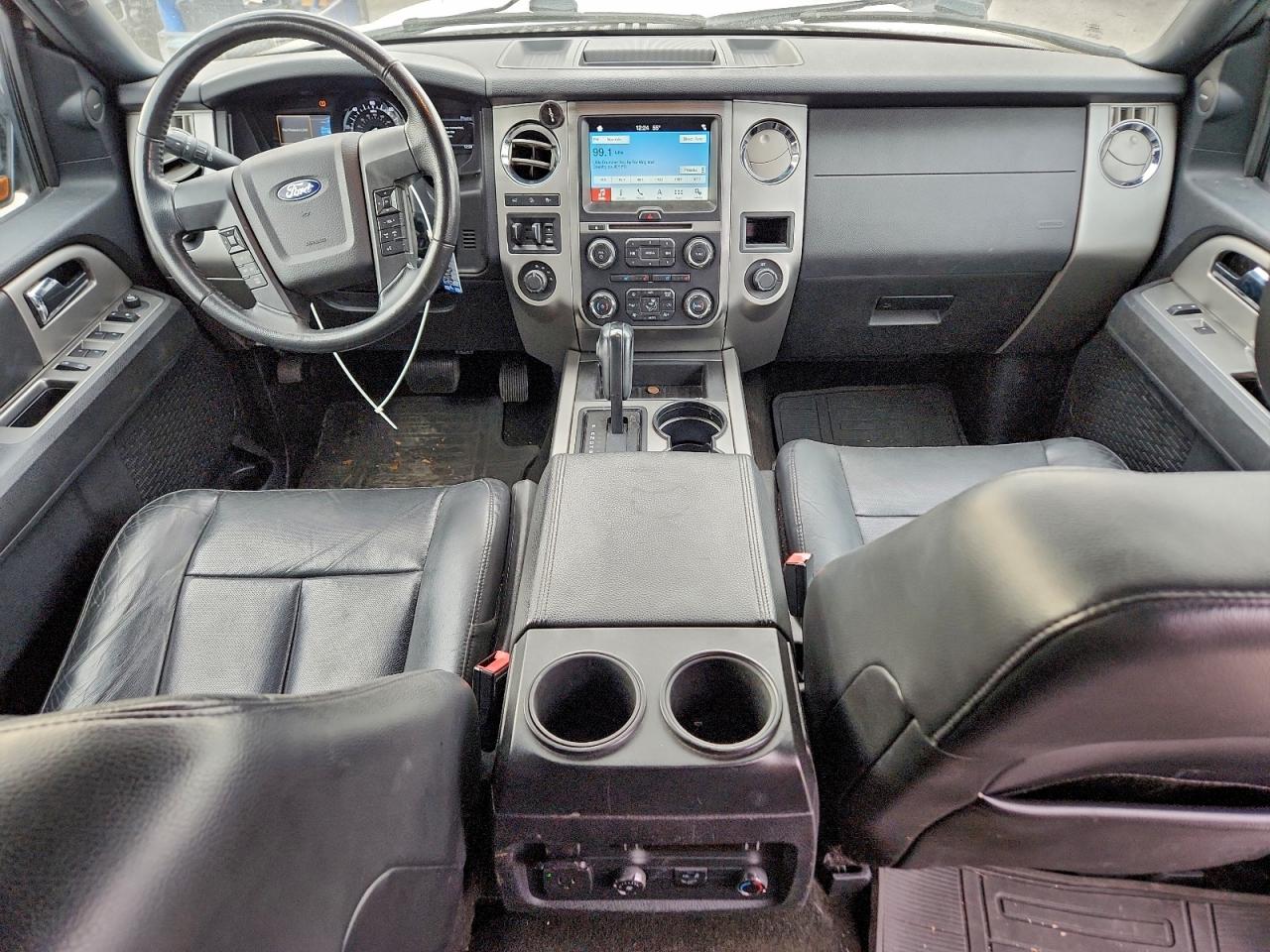 2016 FORD EXPEDITION XLT photo 8