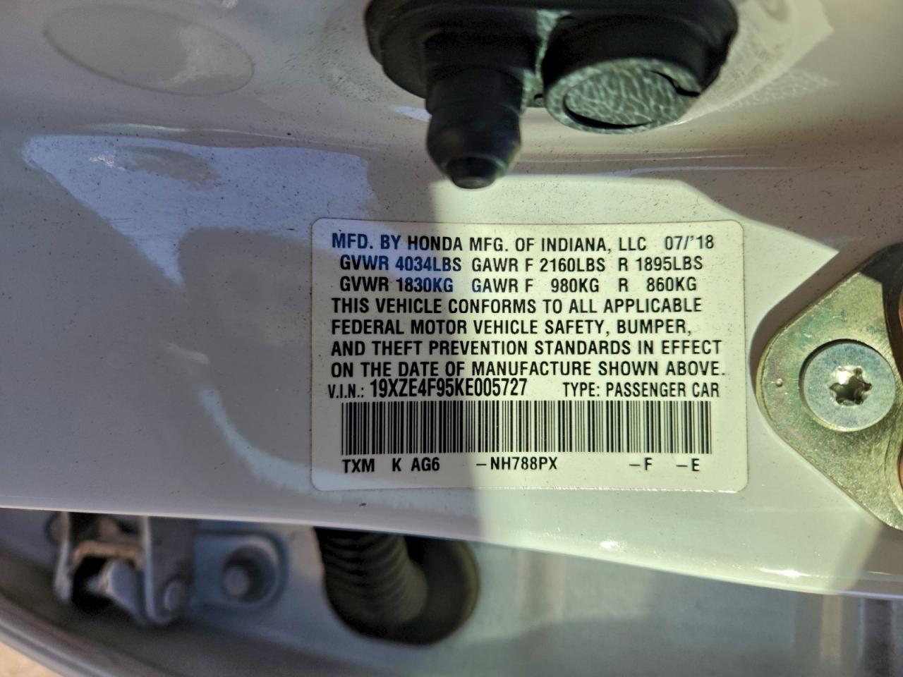 2019 HONDA INSIGHT TOURING photo 12