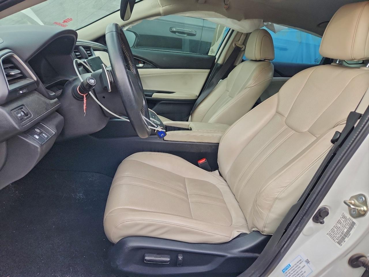 2019 HONDA INSIGHT TOURING photo 7